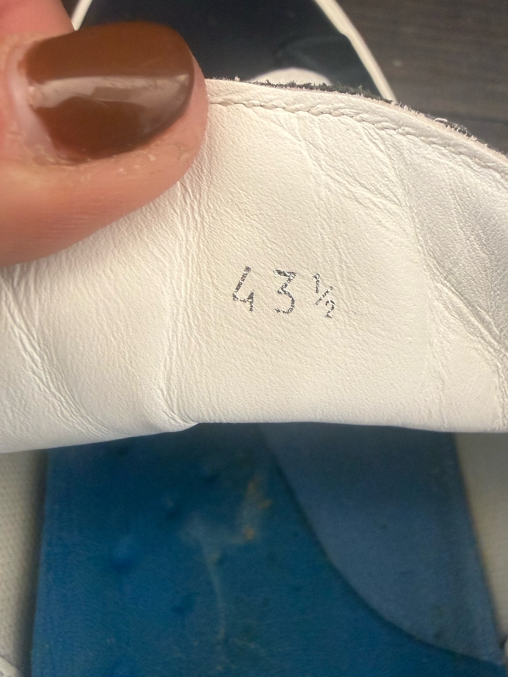 AUTHENTIC MONCLER MENS NEW MONACO LEATHER SNEAKERS, SIZE EU 43.5 (US 10.5), NAVY - Picture 15 of 16